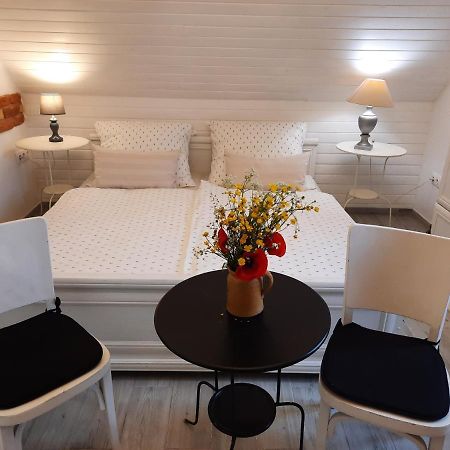 Piac Vendeghaz Hotel Kaptalantoti ภายนอก รูปภาพ